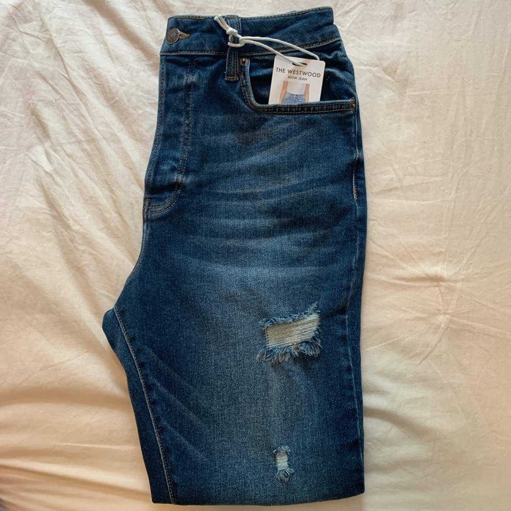 NWOT Distressed Mom Jeans
